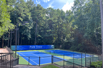 Lighted Tennis Courts at Apartments for Rent in Buckhead